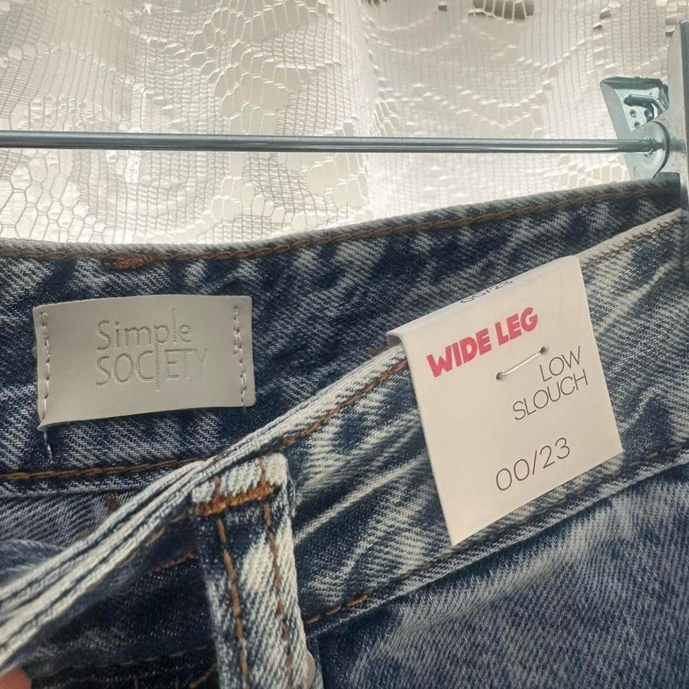 Simple Premium Flare Jeans in Classic Blue - Picture 4 of 6